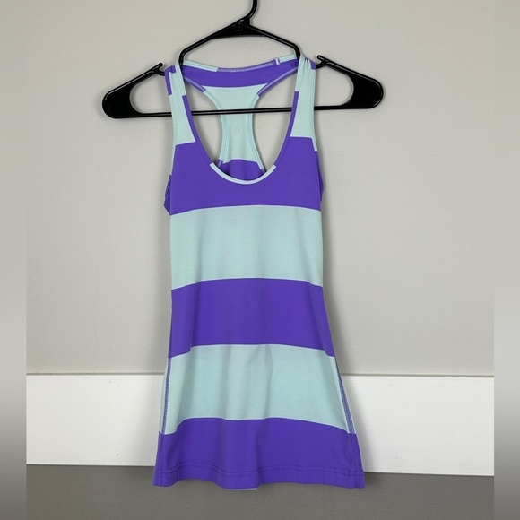 Lululemon Cool Racerback Stripped Tank Top Size 2 Workout Yoga Activewear - Picture 2 of 2